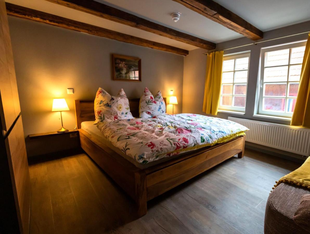 Blauer Stieg Villa เควดลินบวร์ก ภายนอก รูปภาพ